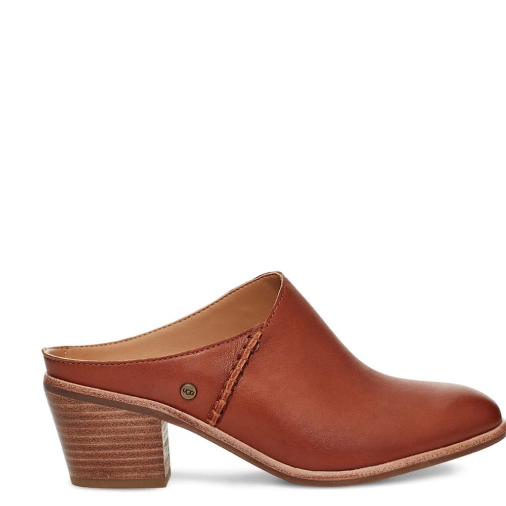 - UGG Lovisa